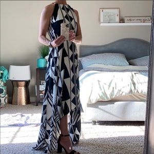 Express halter dress black white EUC sz small